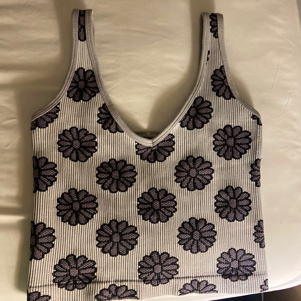 Ribbed flower tank top